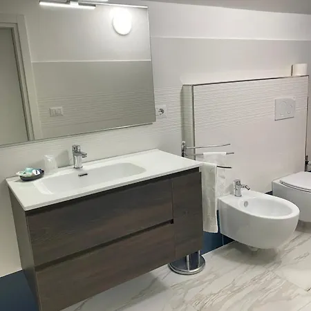 B&B Vista Al Tramonto 팔레나