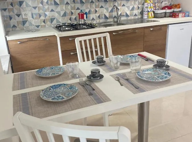 Vista Al Tramonto Alojamento de Acomodação e Pequeno-almoço 3*